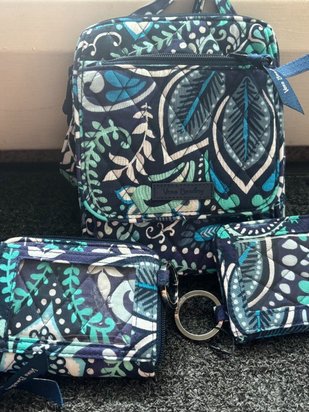 Vera Bradley Blue Island Medallion Set